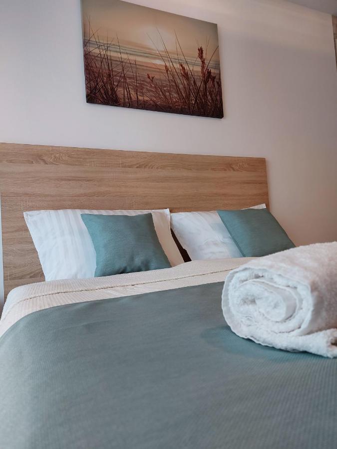 Bike & Spa Velence Apartman Esterno foto